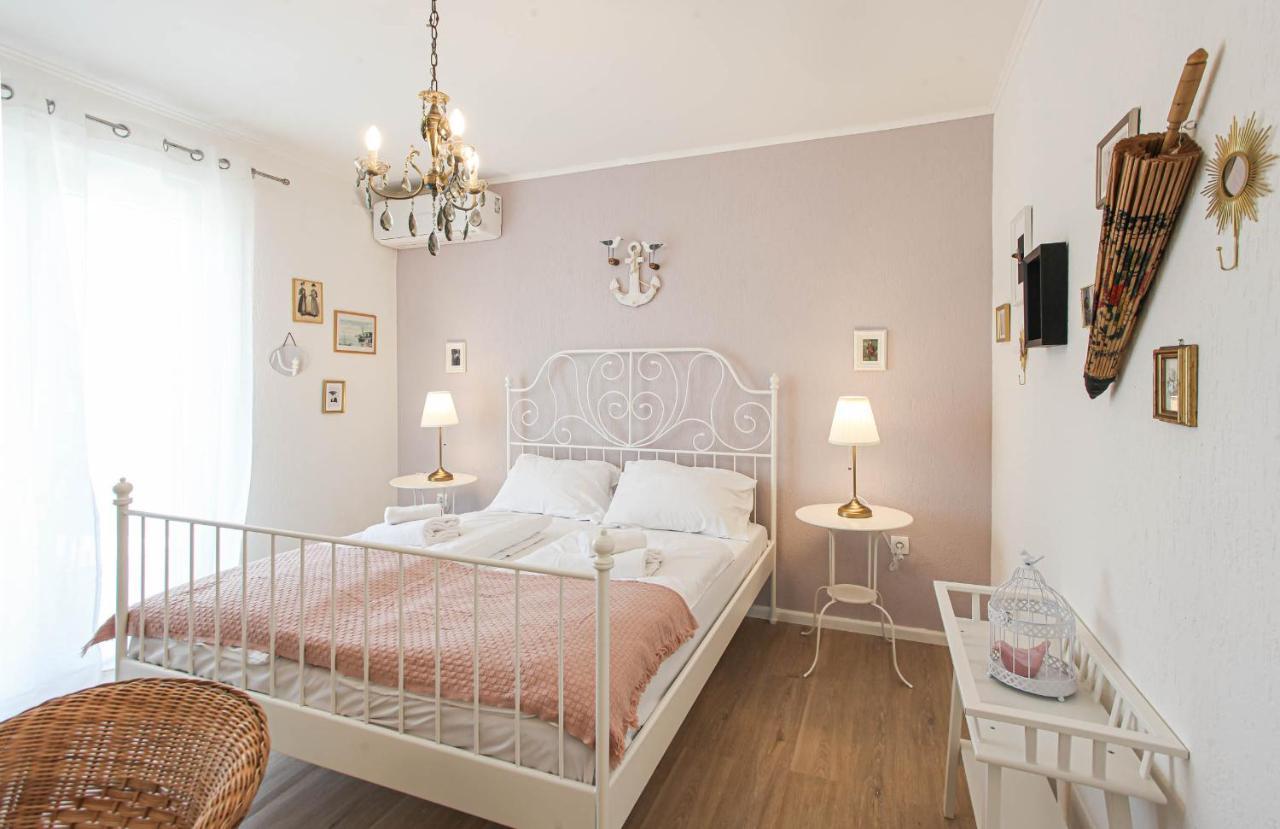 Sherlock'S Holidays Boutique Rooms Portorož Exterior foto