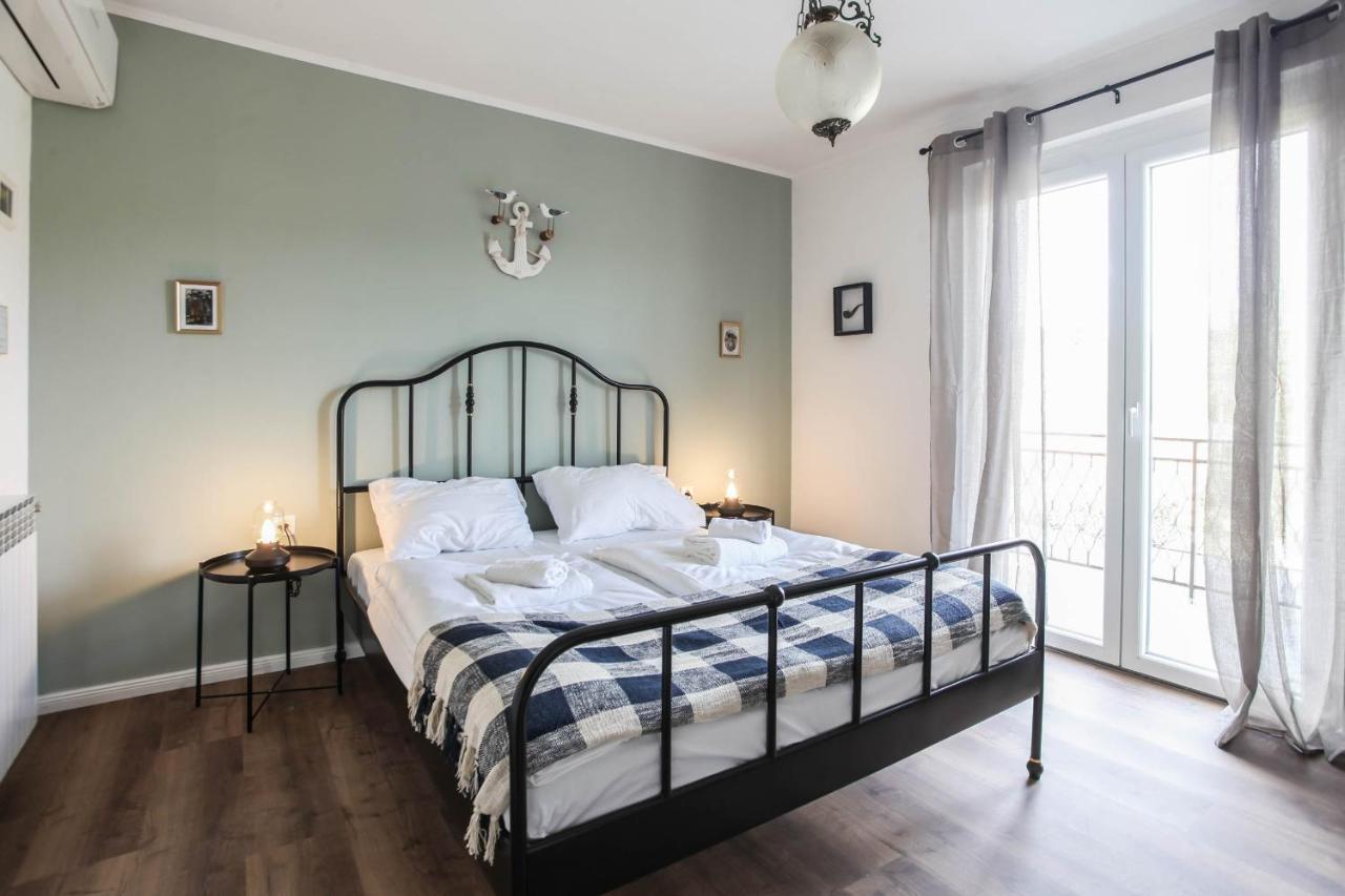 Sherlock'S Holidays Boutique Rooms Portorož Exterior foto