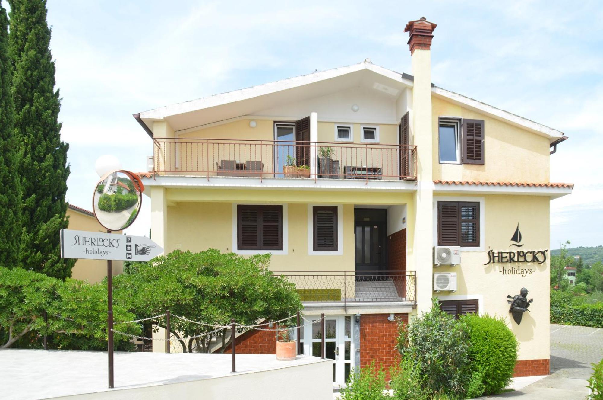 Sherlock'S Holidays Boutique Rooms Portorož Exterior foto